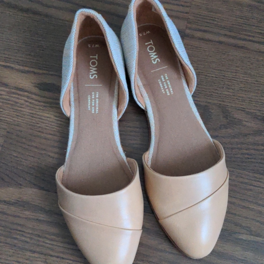 Toms Ladies Summer Shoes   7.5